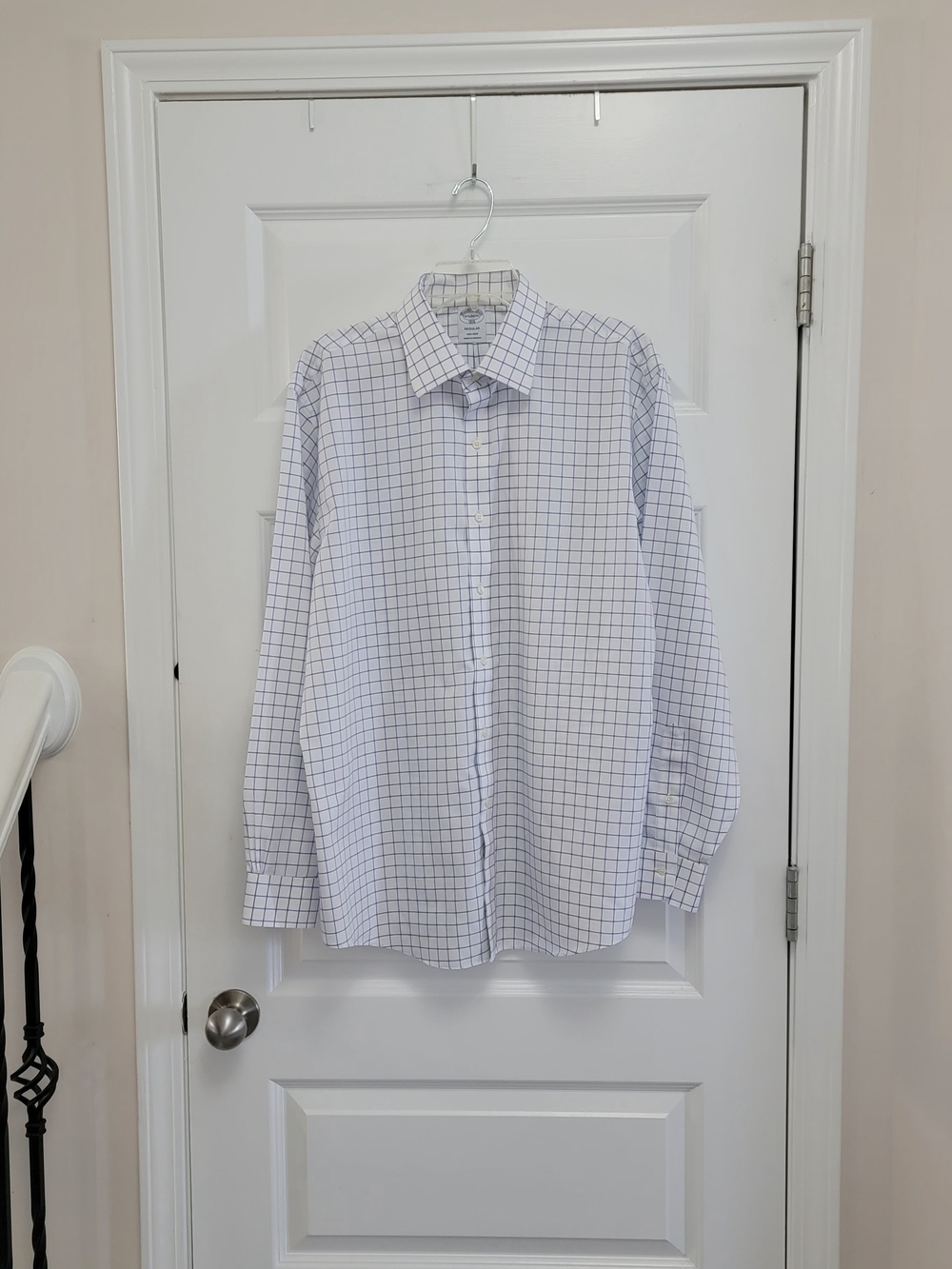Brooks Brothers Shirt Mens 16.5 34/35 White Blue Check Regular Non-Iron Cotton